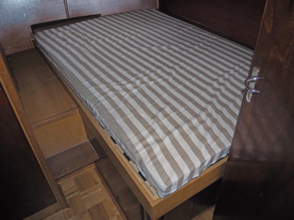 Achterkaj&uuml;te, Innenausstattung